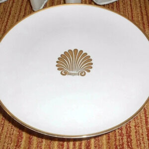 Georges Briard Coquille D'Or Pedestal Cake Plate